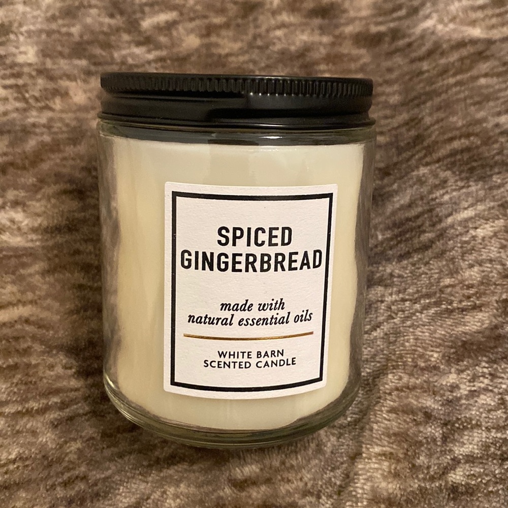 Bath & Body Works Spiced Gingerbread 1 Wick Candle